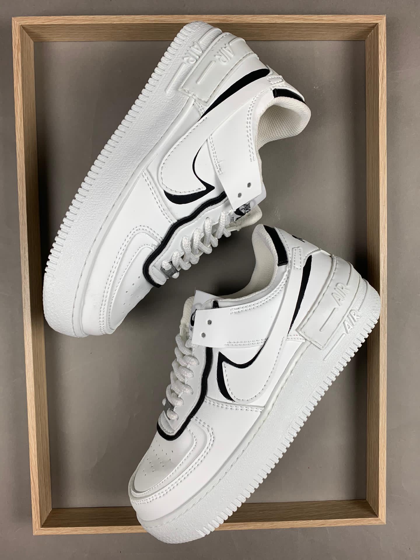 Nike air force 1 online 07 negras y blancas