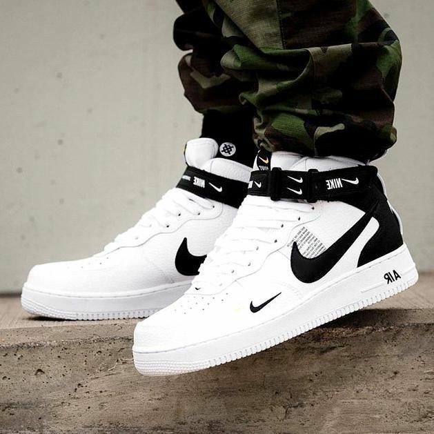 Nike Air Force 1 Mid Utility
