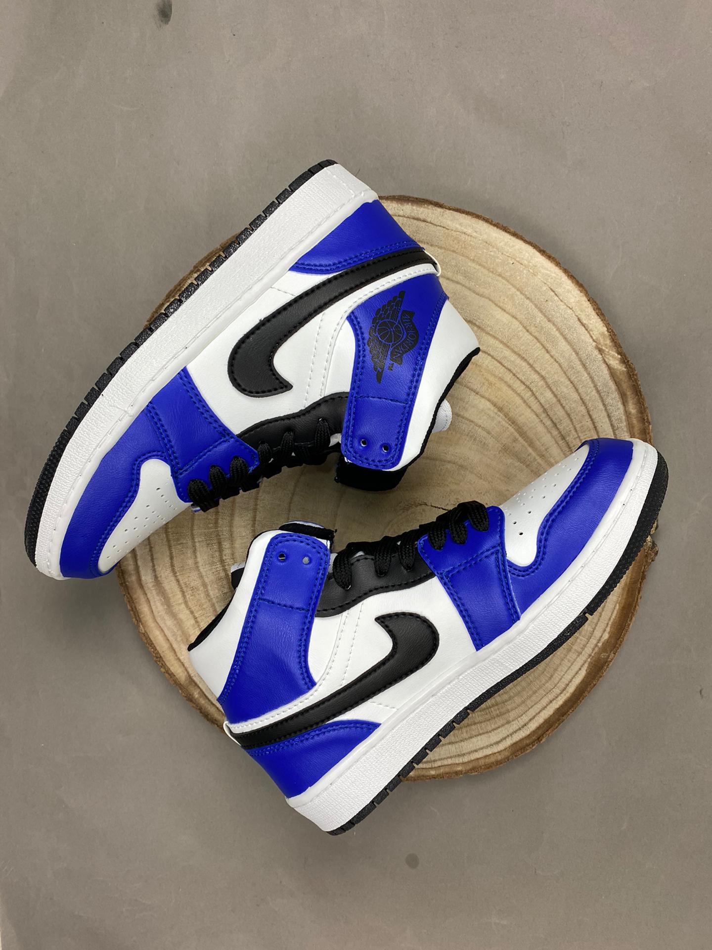 NIKE AIR JORDAN 1 MID AZULES