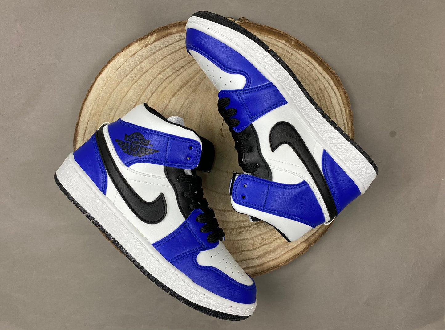 NIKE AIR JORDAN 1 MID AZULES